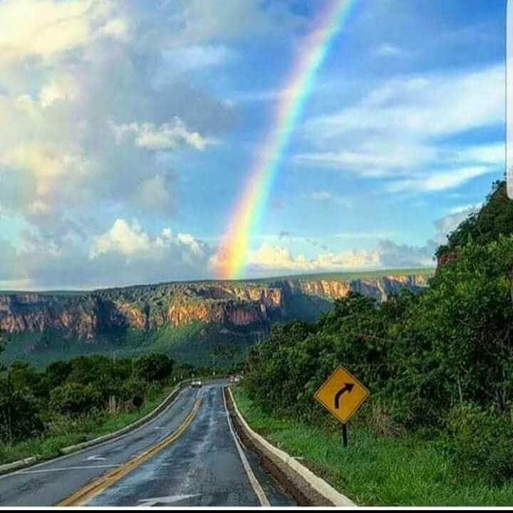 E AÍ AMIGO!